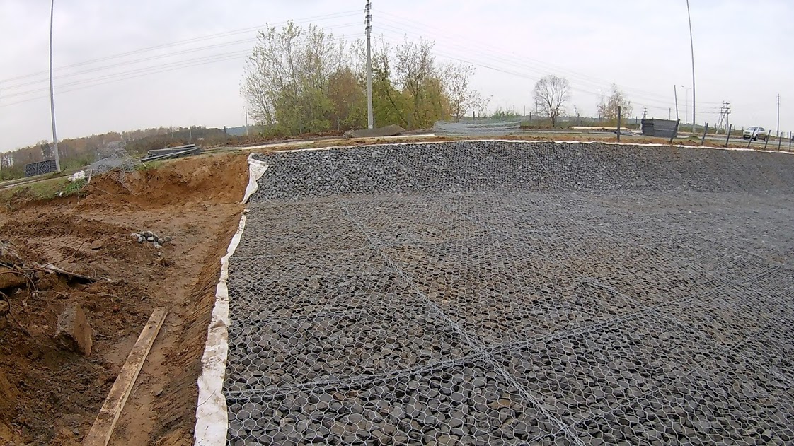 Габион матрац Рено ГСИ-М-4х2х0,5-С60-2,4-Ц